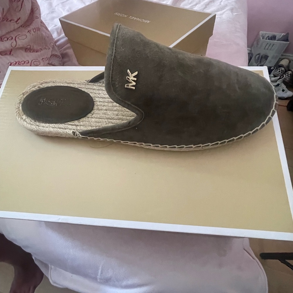 Michael Kors Olive Women's Espadrille Loafers - Picture 3 of 3